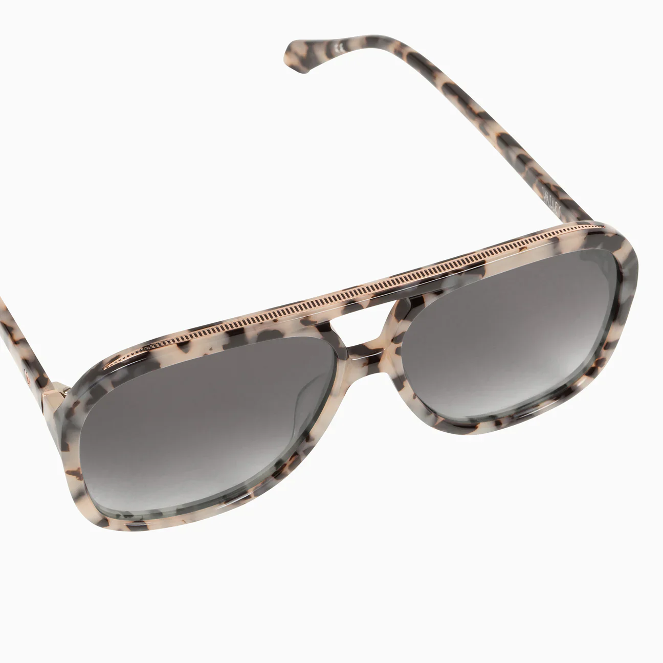 Bang in Tortoise - Image 4