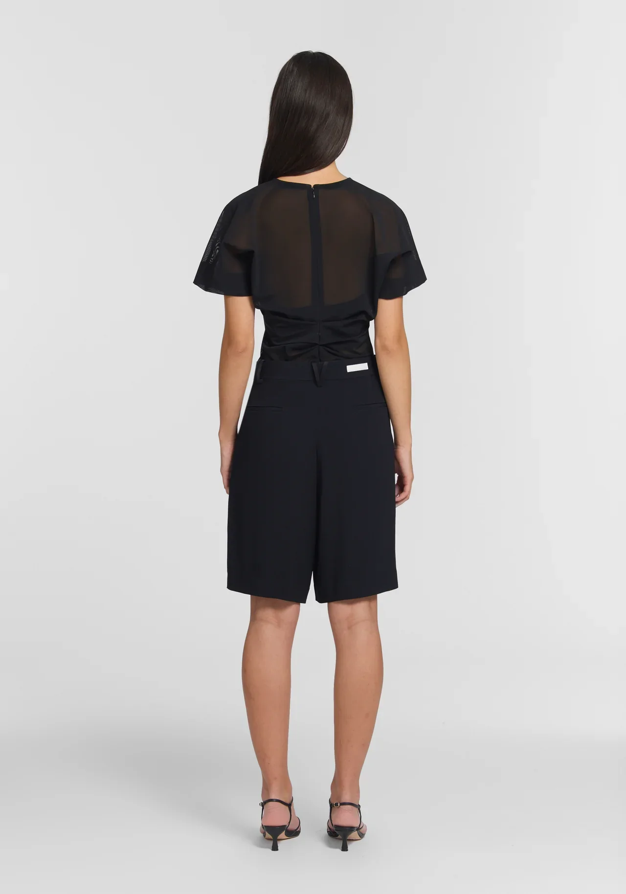 Bellatrix Short in Black - Image 3