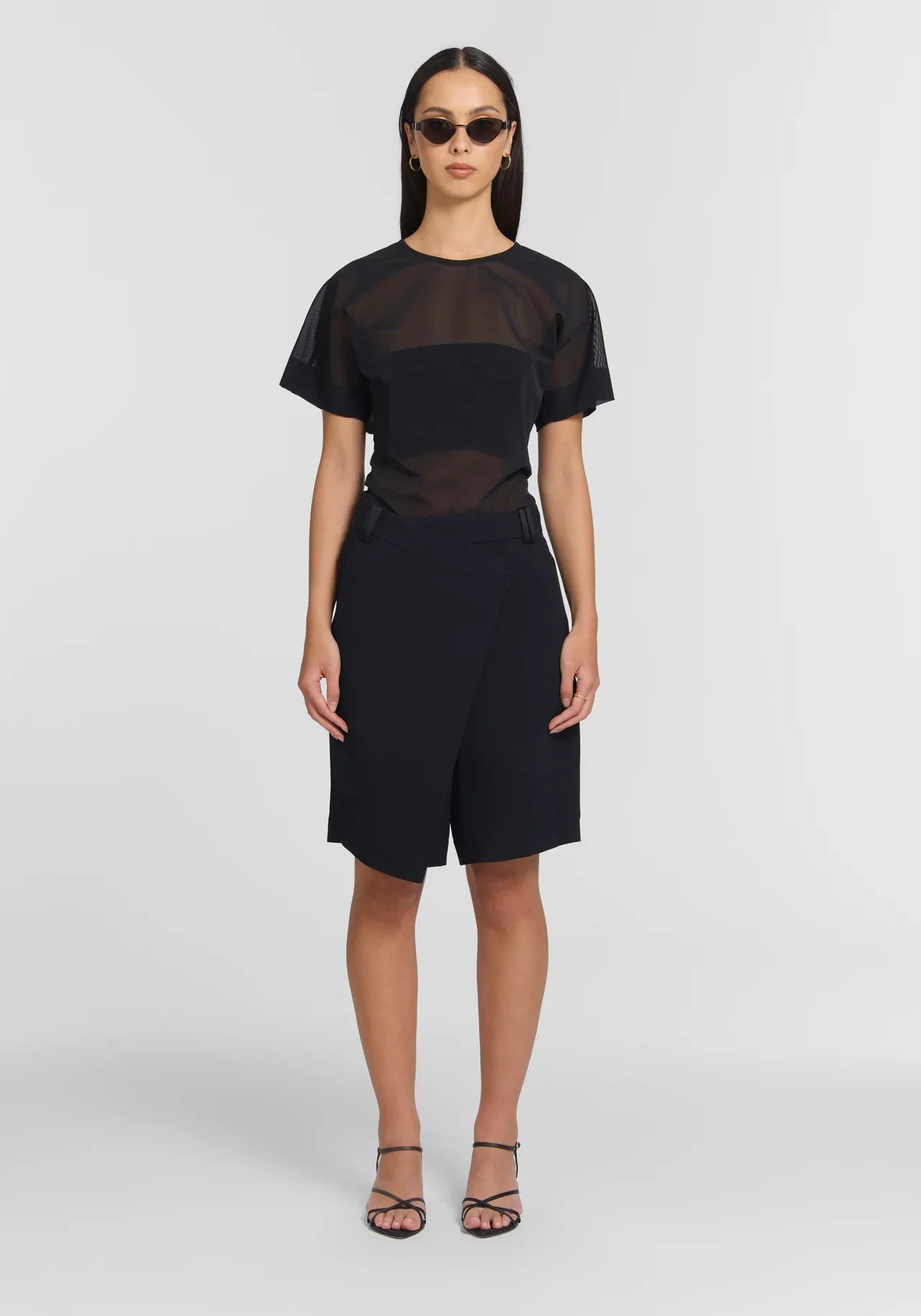 Bellatrix Short in Black - Image 6