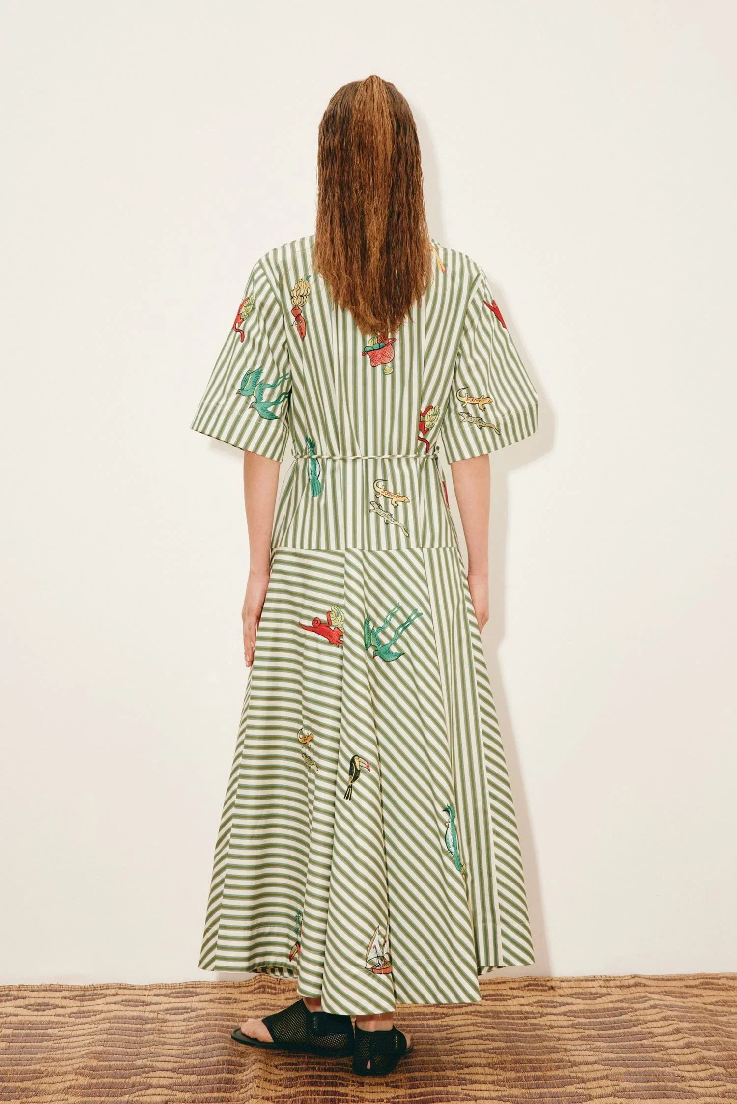 Bisou Embroidered Shirtdress - Image 3