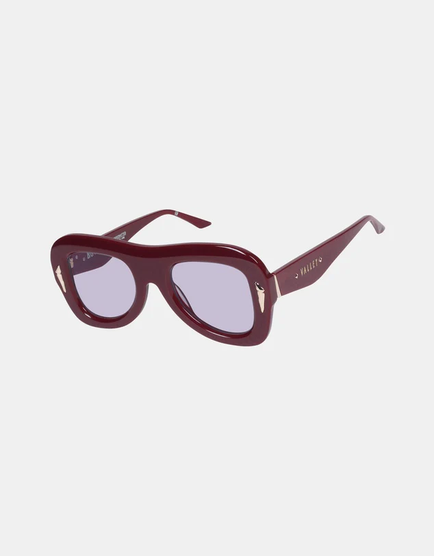 Bowery in Burgundy - Image 3