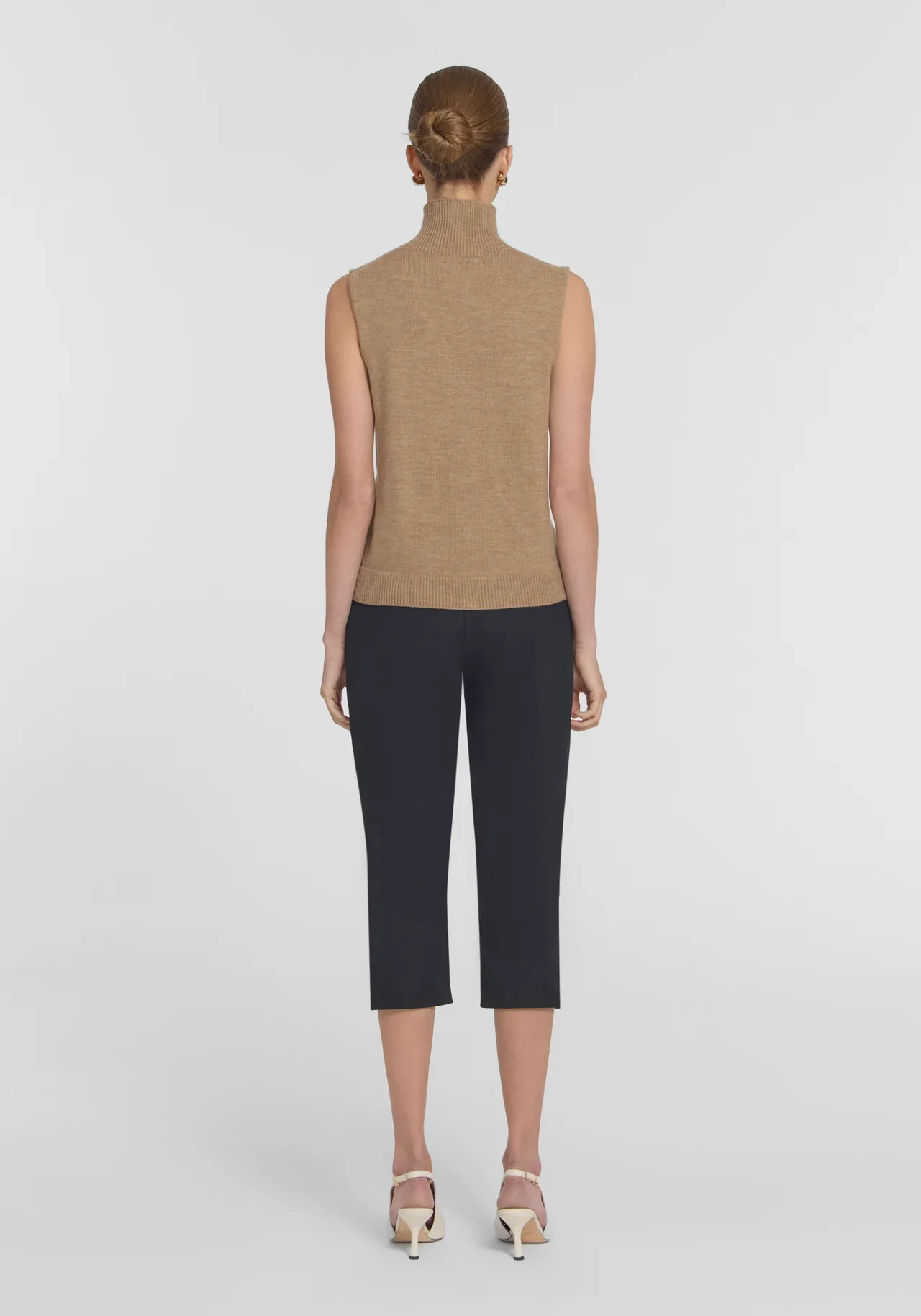 Dominic Vest in Wicker Marle - Image 4