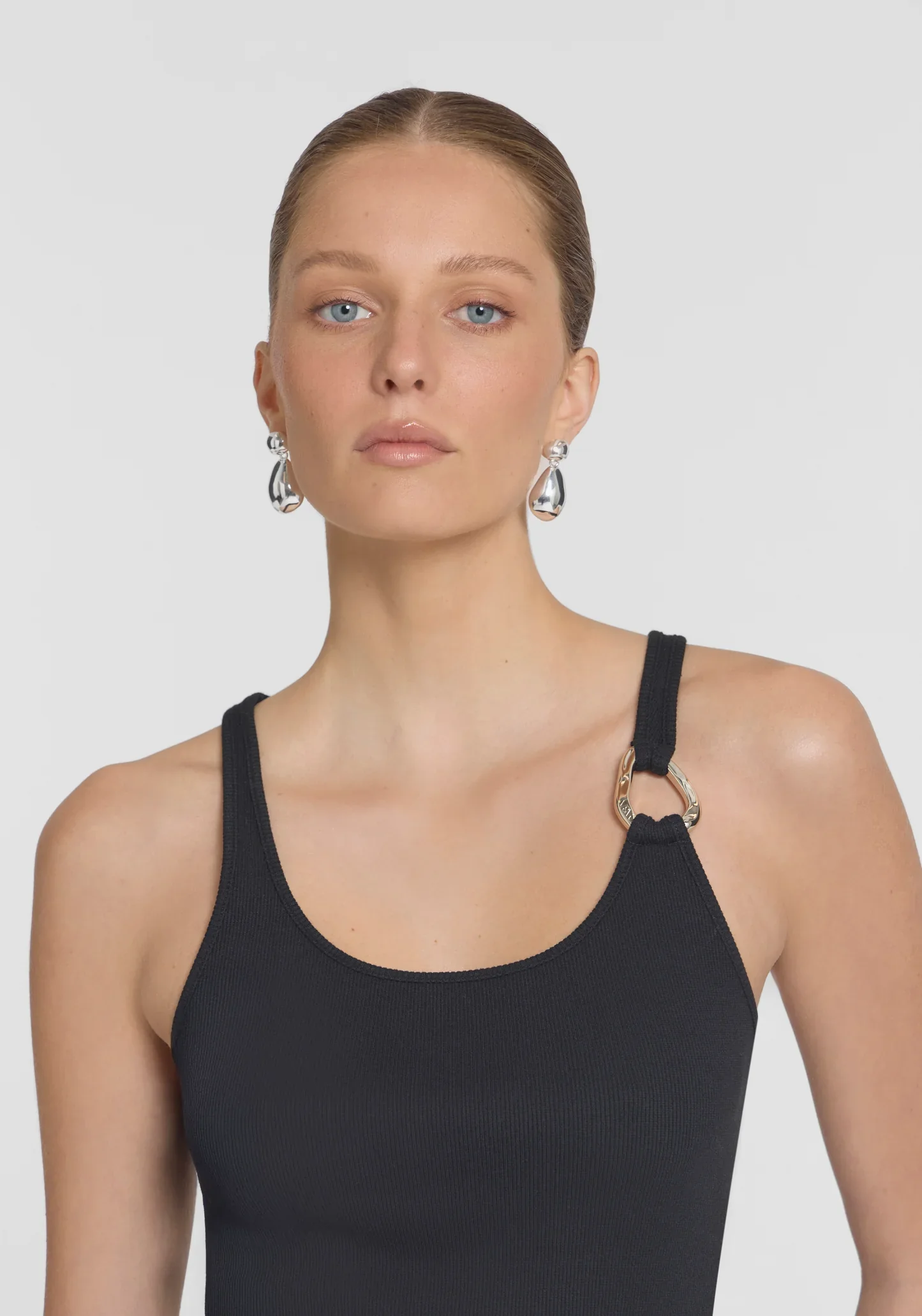 Glory Tank in Black - Image 3