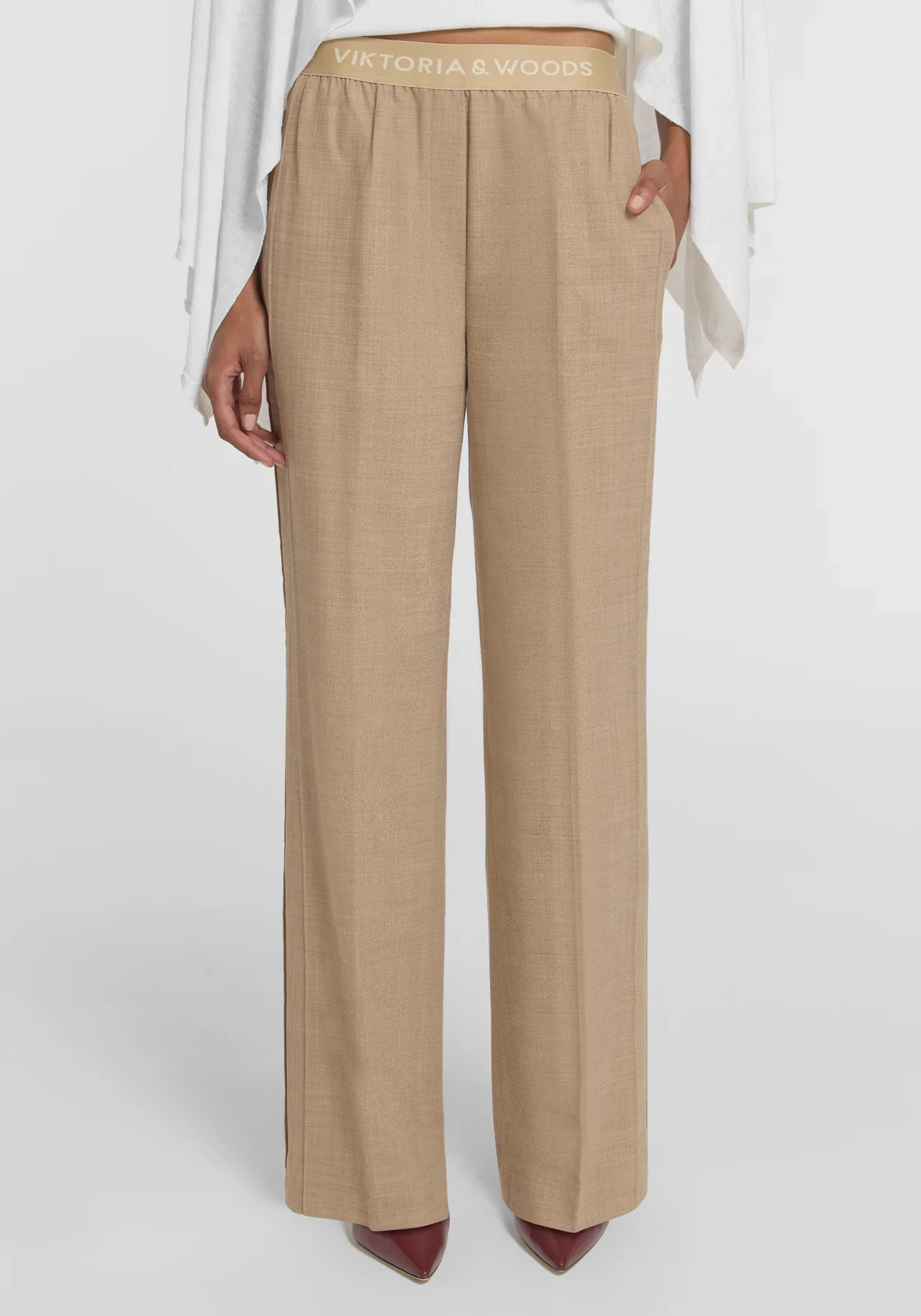 Hemsworth Trouser in Camel - Image 2