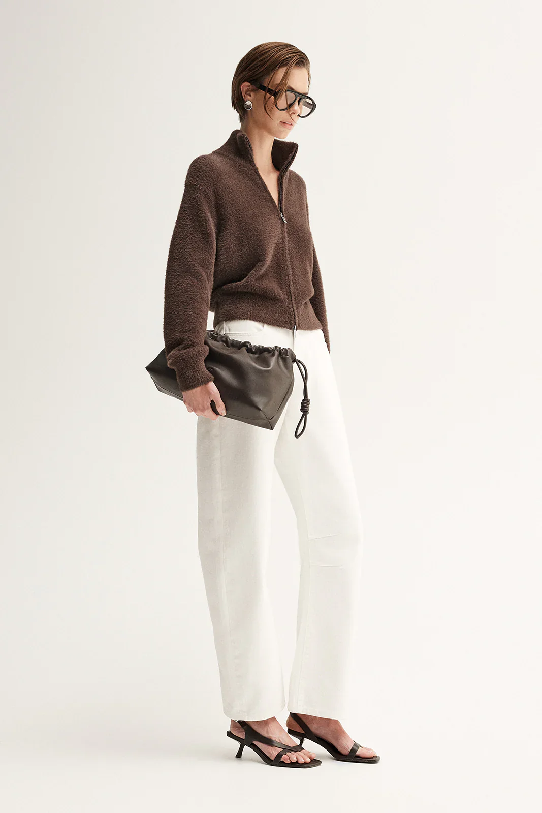Leon Knit Cardigan in Chocolate - Image 4