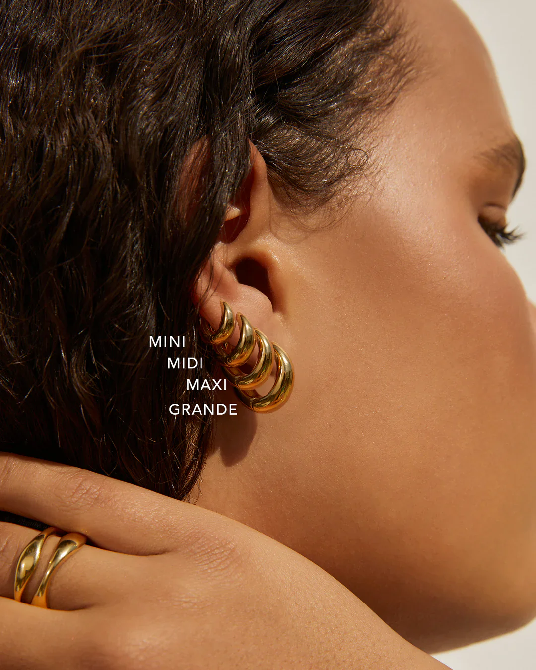 Max Gold Earrings Mini - Image 3