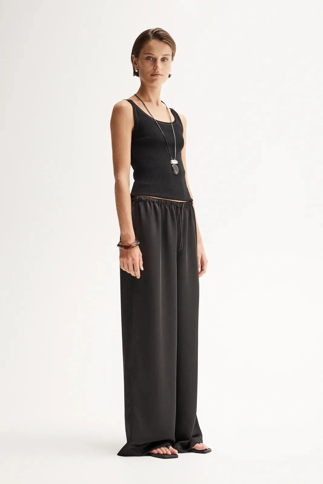 Mina Pant in Black - Image 4
