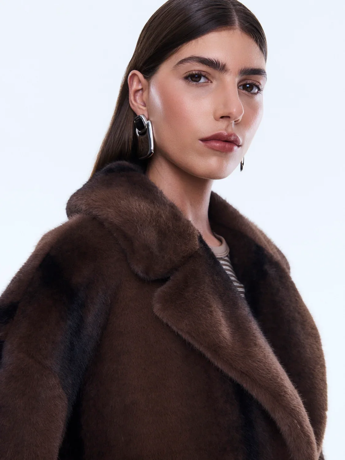 Nova Longline Fur Jacket in Brown - Image 2
