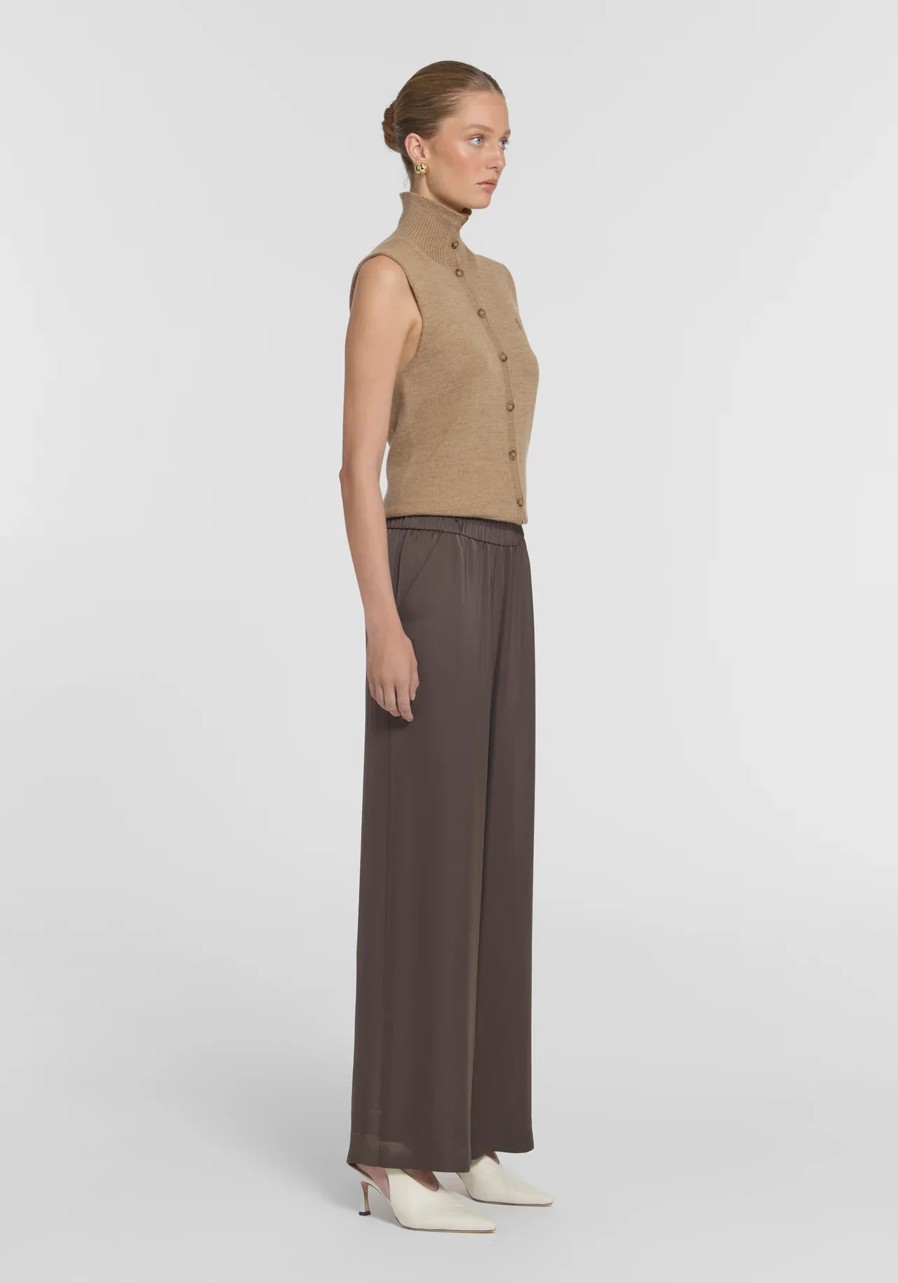 Pilot Pant in Chocolate - Image 3