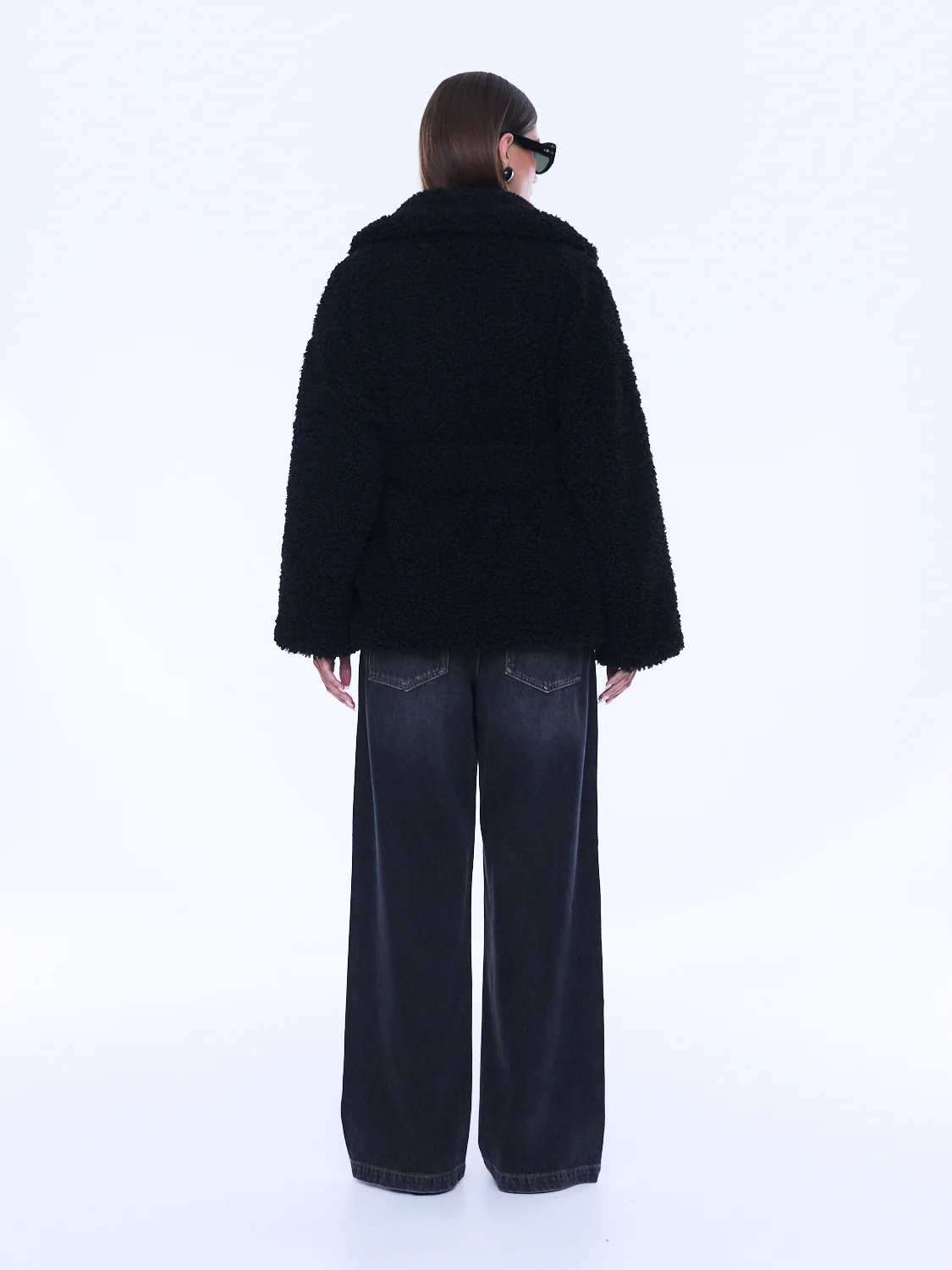 Quinn Faux Fur Robe in Black - Image 4