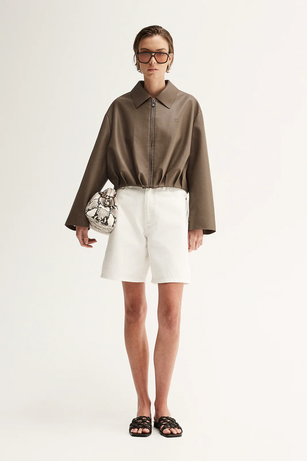 Rae Jacket in Taupe - Image 5