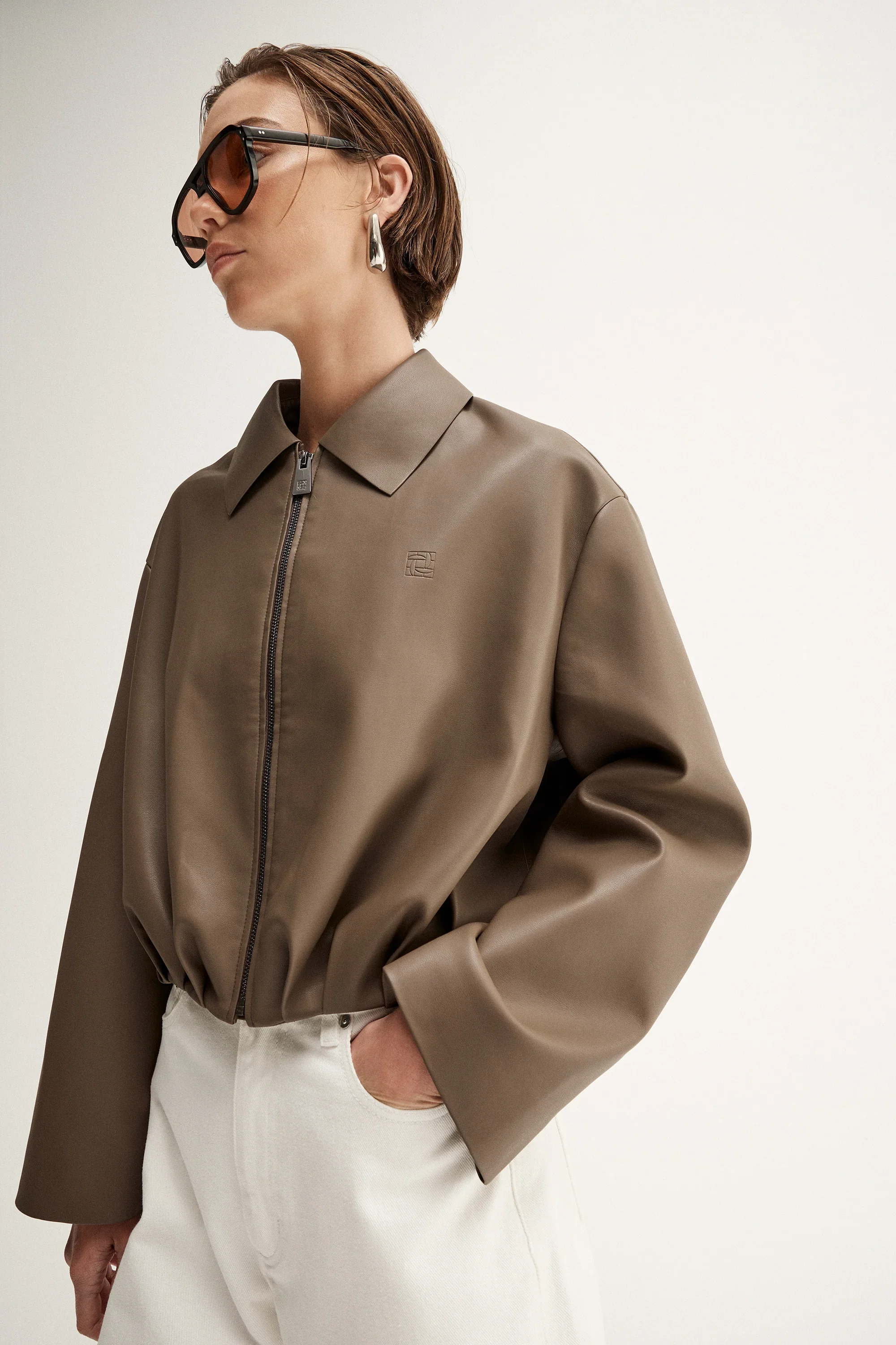 Rae Jacket in Taupe - Image 7